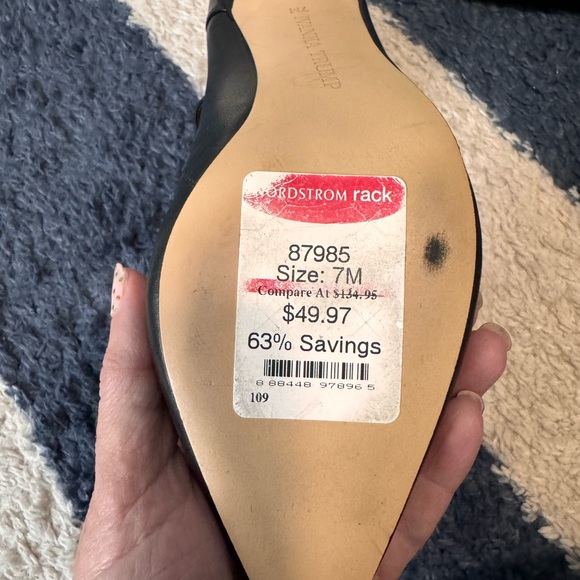 Ivanka Trump heels - Picture 3 of 4